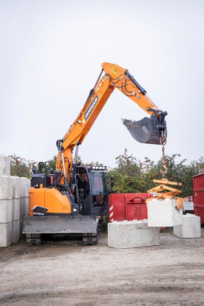 First Look at New Doosan Products at World of Concrete